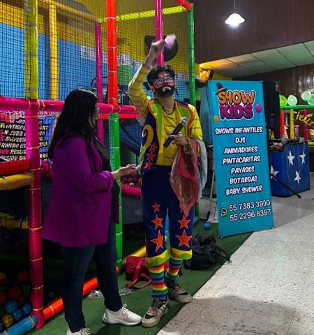 payaso-en-fiesta-infantil